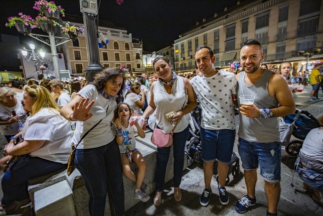 De los vivas a la Virgen del prado a la fiesta en la plaza