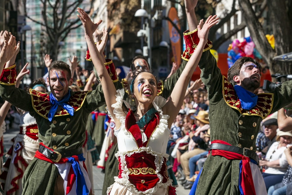 Desfile de Carnaval, domingo de piñata en ciudad real, carnaval. disfraces, Burleta, desfile de carnaval en ciudad real