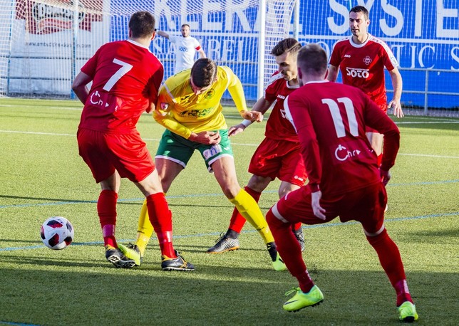 Partido entre Almagro y Atlético Tomelloso celebrado en el Manuel Trujillo.