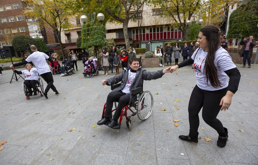 dÁ­a internacional de las personas con discapacidad ciudad accesible  / TOMÁS FERNÁNDEZ DE MOYA