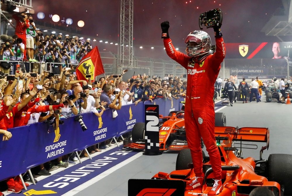 Vettel cierra su sequía en Singapur