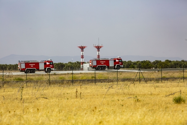 AESA examina las condiciones para reabrir el aeropuerto