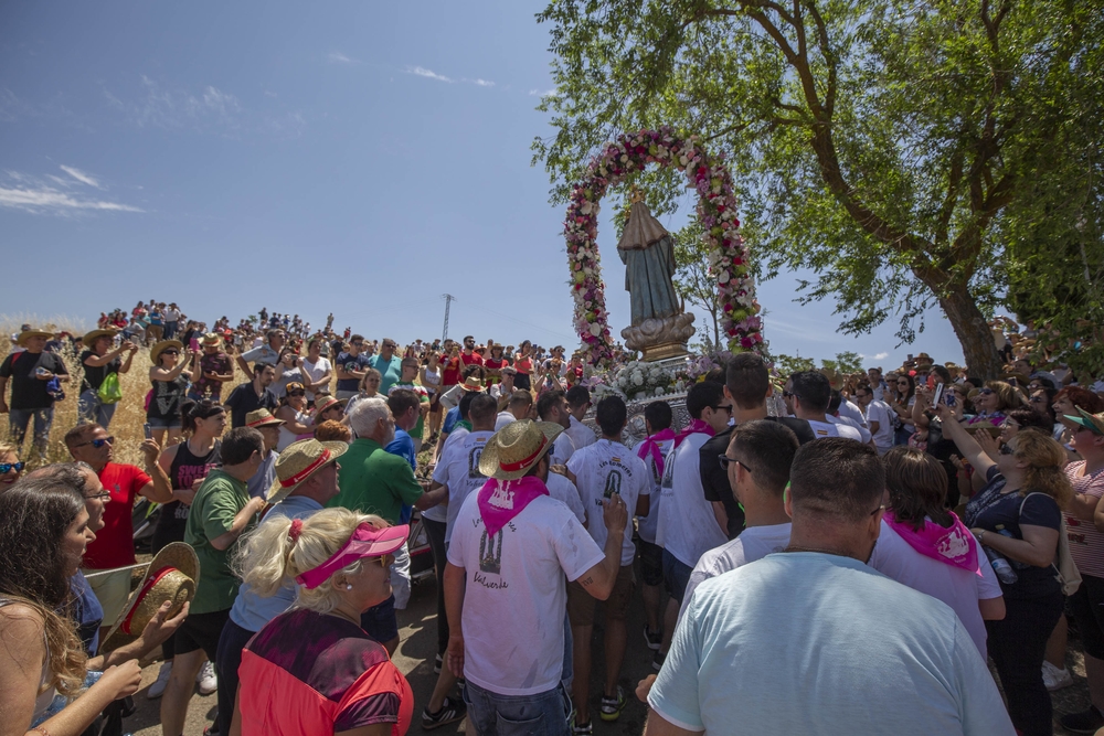 romerÁ­a de alarcos,virgen de alarcos  / TOMÁS FERNÁNDEZ DE MOYA