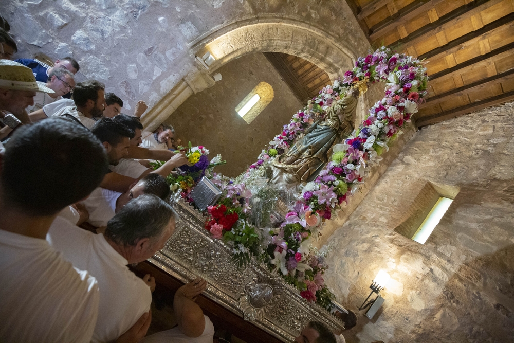 romerÁ­a de alarcos,virgen de alarcos  / TOMÁS FERNÁNDEZ DE MOYA