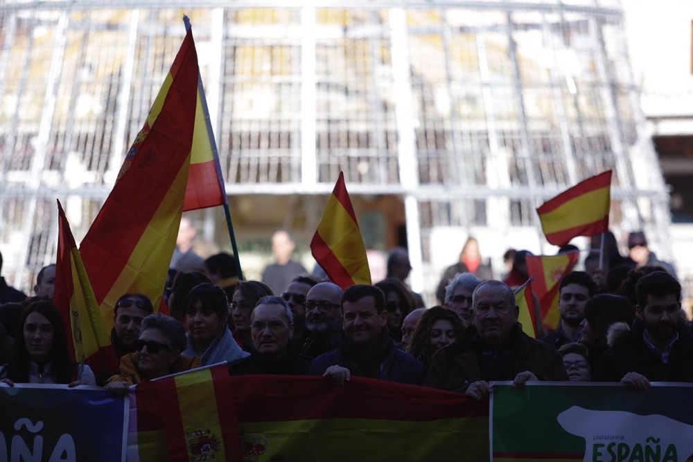 Vox y 'España Existe' reúnen a casi 500 personas