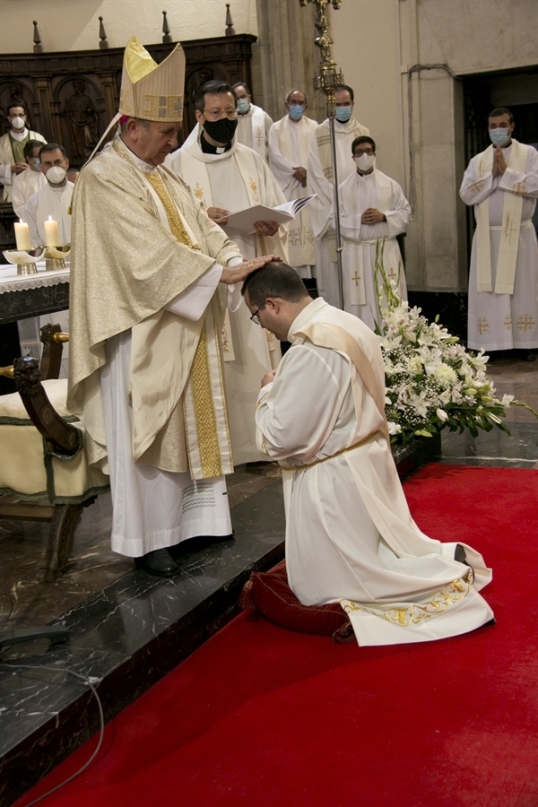 «Ser sacerdotes es cuestión de amor»