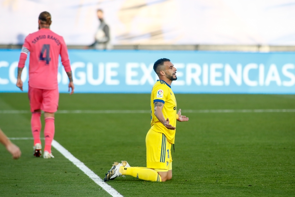 El Cádiz saca a relucir la peor cara del Madrid