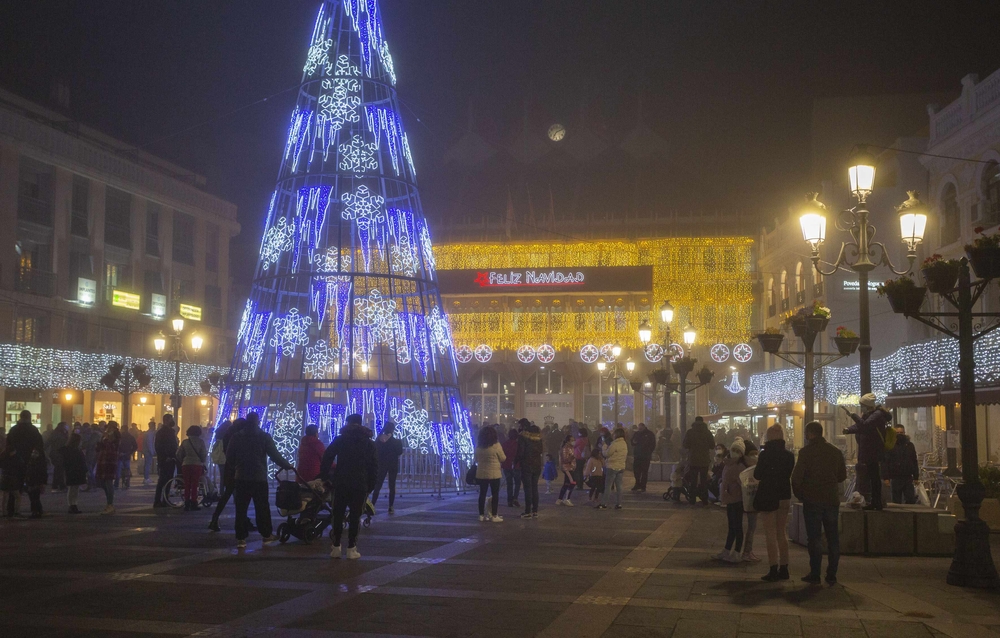 luces de Navidad  / TOMÁS FERNÁNDEZ DE MOYA