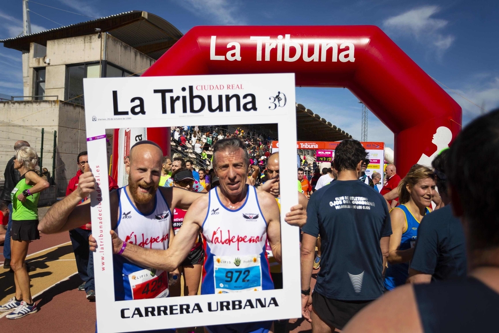 Llegada de Carrera Urbana  / TOMÁS FERNÁNDEZ DE MOYA