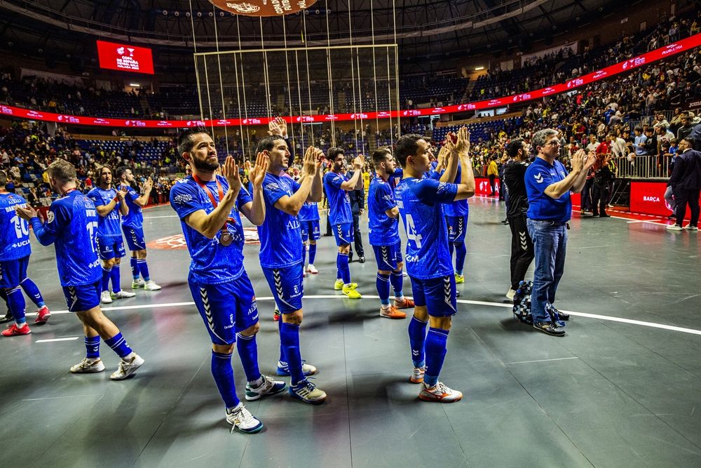 Final de la Copa de España en malaga entre el Barcelona y el Viña Albali valdepeñas de futbol sala  / RUEDA VILLAVERDE