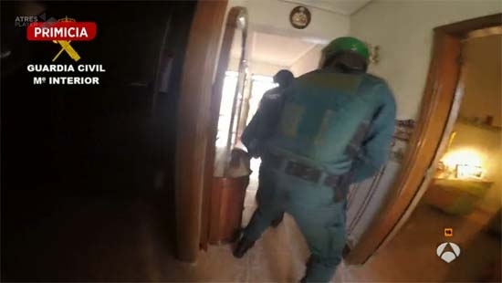 Imagen de archivo de cuando entró la Guardia Civil a la vivienda y fue recibida a tiros