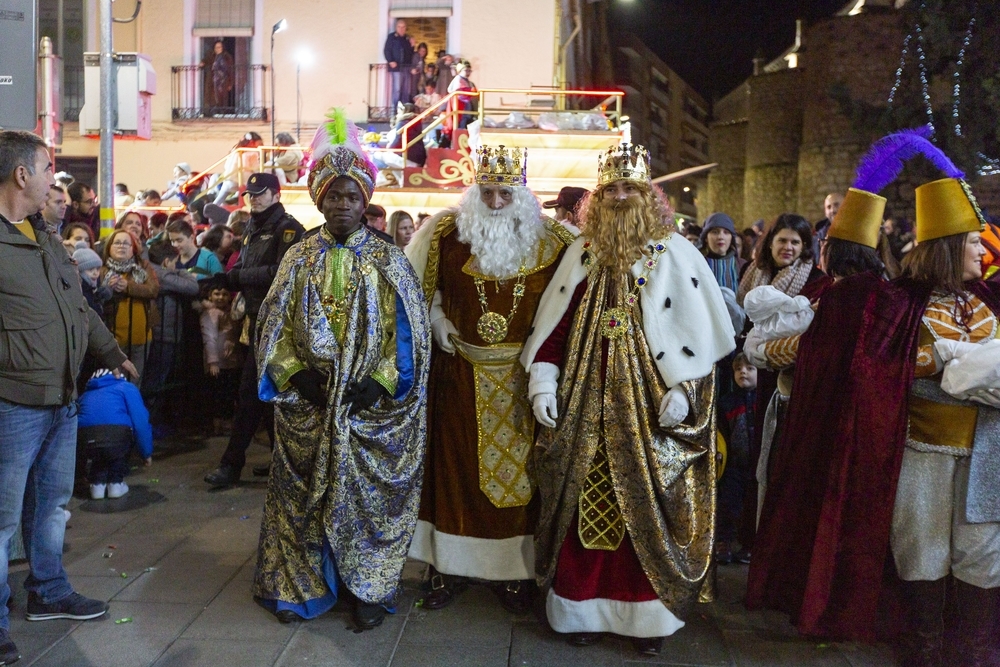 Los Reyes Magos proclaman su ilusión ante los niños