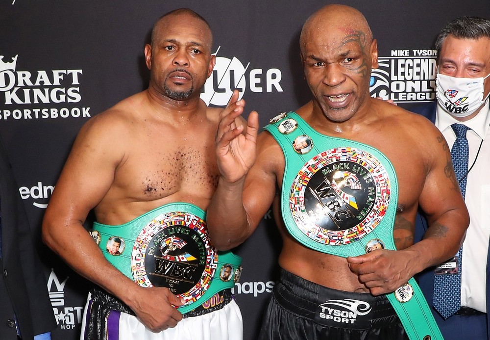 Tyson y Jones Jr. cumplen en un combate nulo