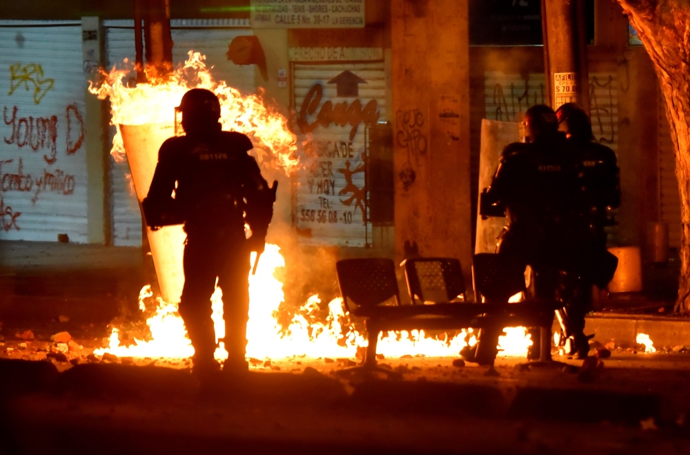 Segunda jornada de protestas contra la PolicÁ­a en Colombia  / ERNESTO GUZMÁN JR.