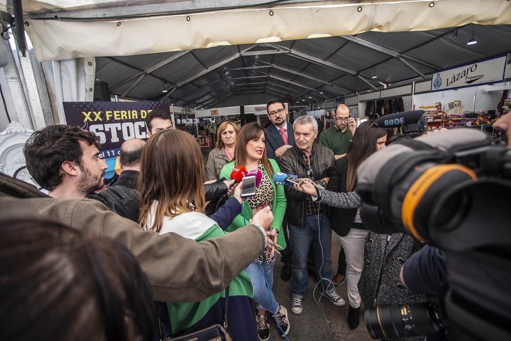 Marga Romero y Manuel de la Torre durante su comparecencia ante los medios antes de inaugurar la XX edición de la Feria del Stock
