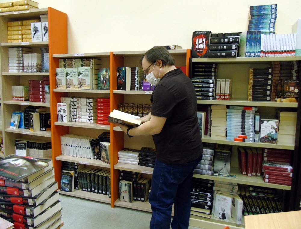 Catalogación y coordinación en bibliotecas en plan de empleo