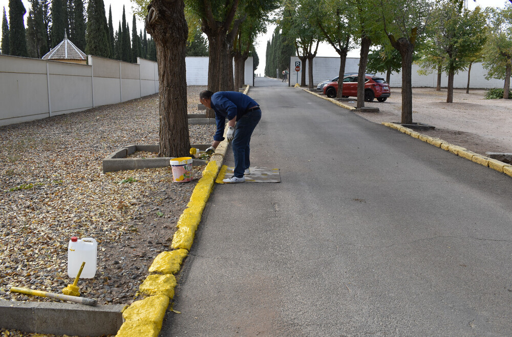 Sin restricciones de aforo en el cementerio 