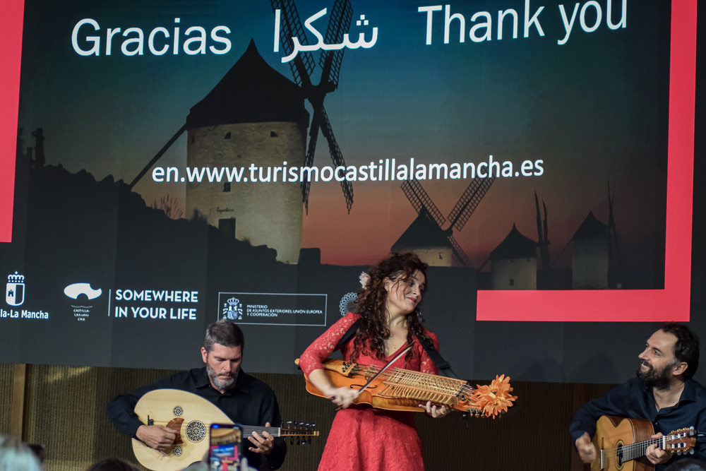 Page invita desde la Expo Dubai a viajar sin miedo a España