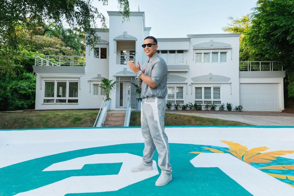 Daddy Yankee abre las puertas de su mansión para una experiencia única  / ERIC ROJAS