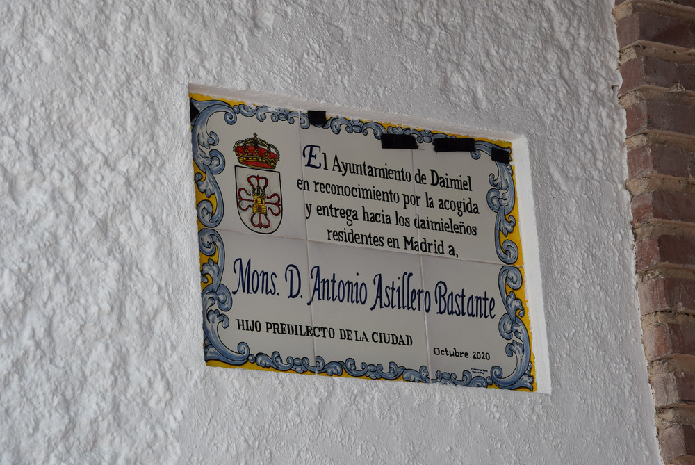 Homenaje al sacerdote Antonio Astillero