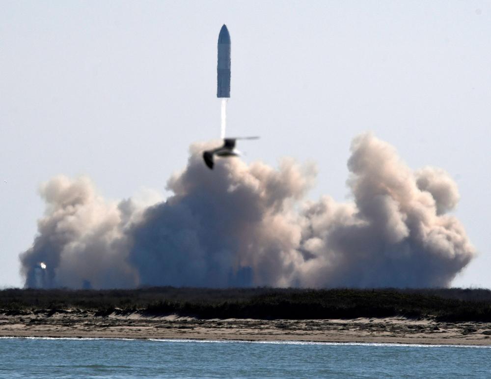 Un prototipo de SpaceX explota durante una prueba