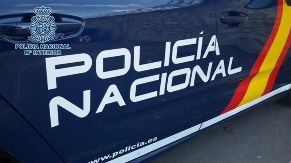 Detenido un conocido ladrón tras robar joyas en un inmueble