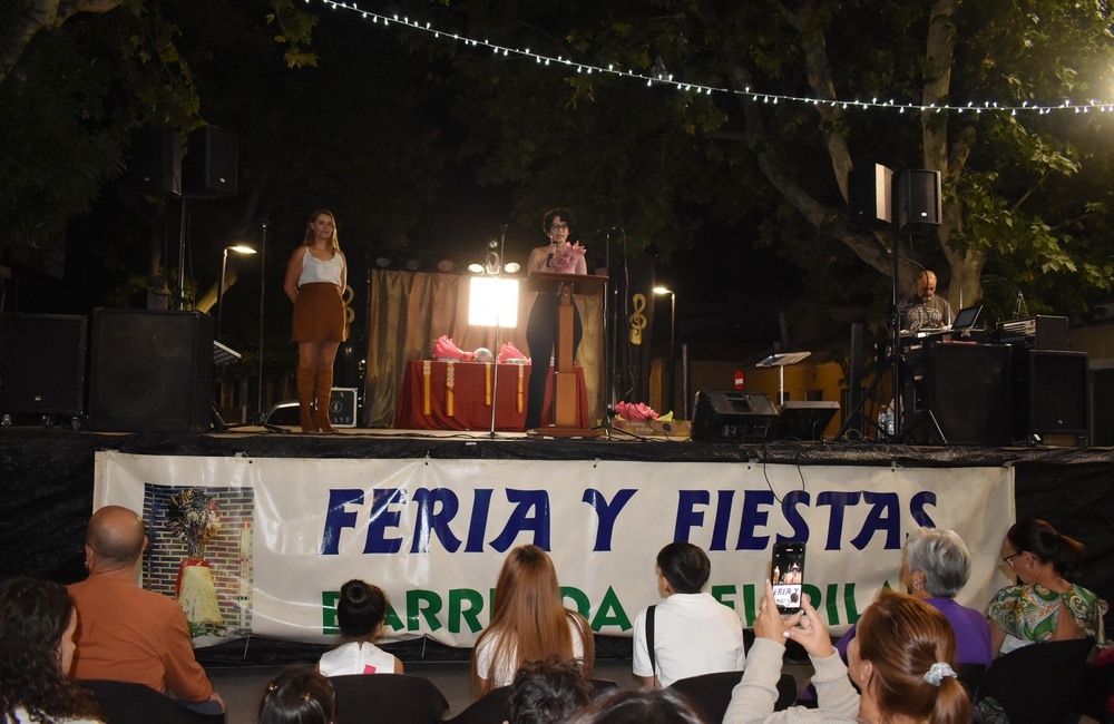 El pregón de Laura Roldán inaugura las fiestas de El Pilar