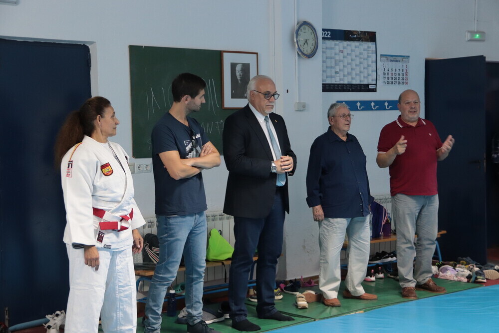 Manzanares inaugura el curso de judo y jiu jitsu