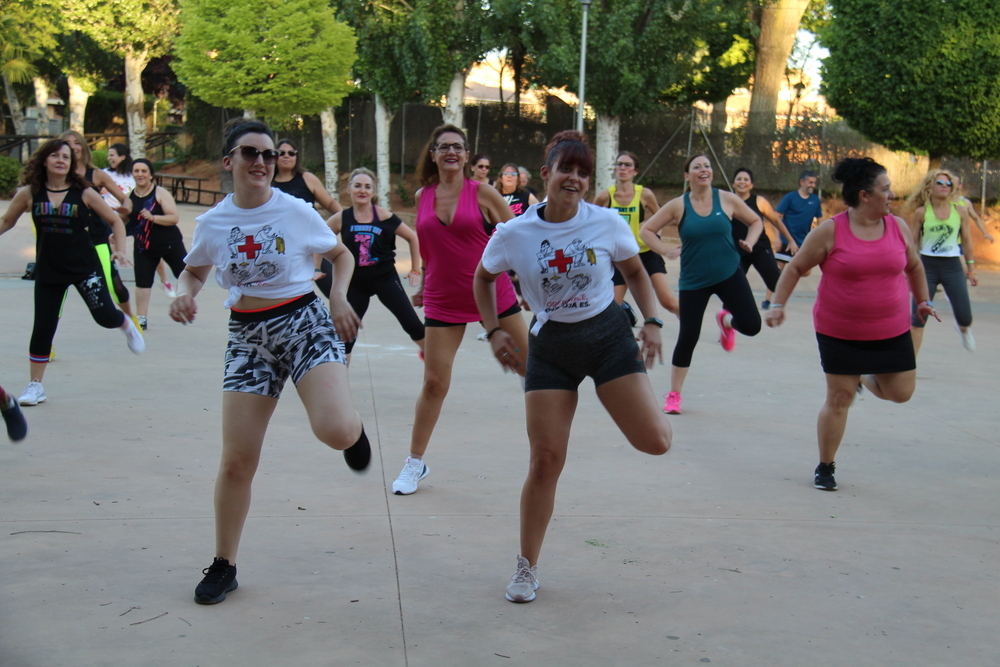 Maratón de zumba en apoyo a Cruz Roja 