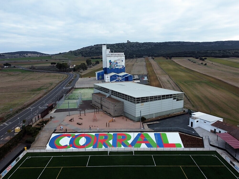 El nuevo gimnasio de Corral da servicio a toda la comarca