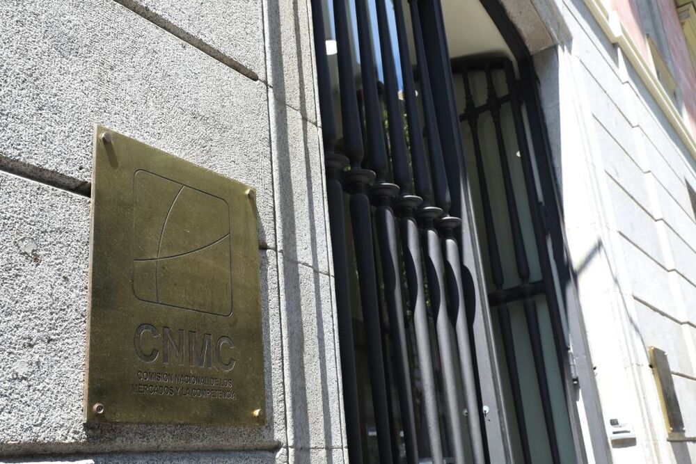 La CNMC multa con 203,6 millones a seis grandes constructoras