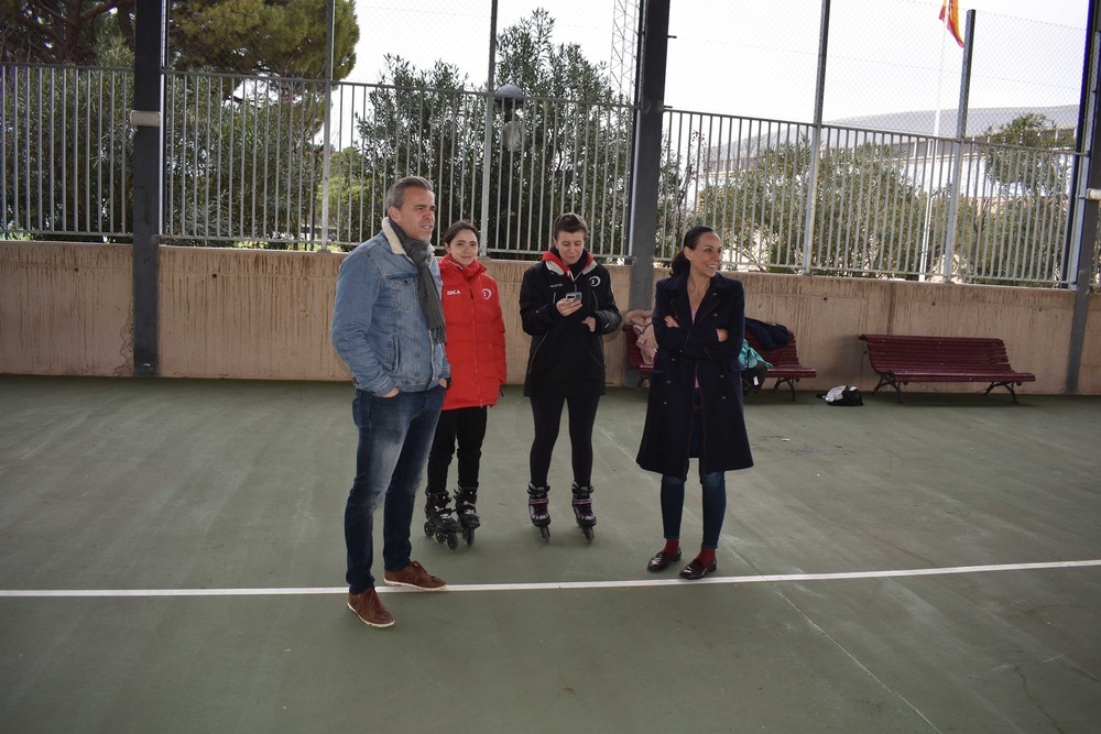 La alcaldesa visita los campus deportivos de Ciudad Real