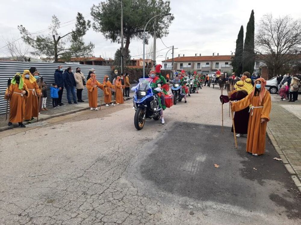 Los Reyes Magos también hacen parada en Torralba