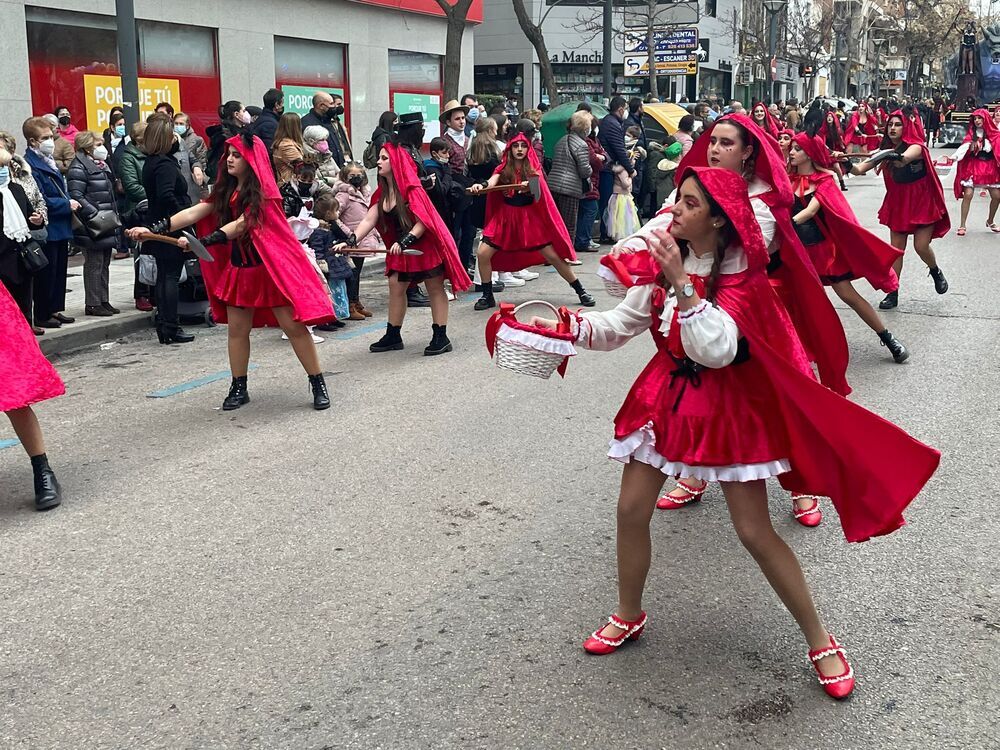 Puertollano cierra el Carnaval con un desfile multitudinario