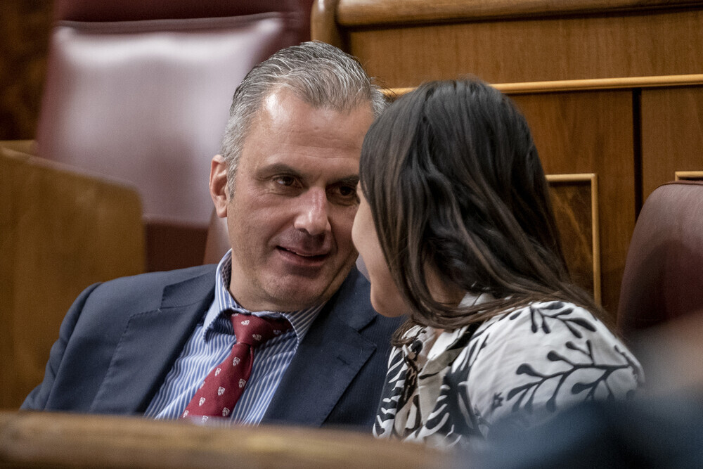 El secretario general de VOX, Javier Ortega Smith, durante una sesión plenaria, en el Congreso de los Diputados.