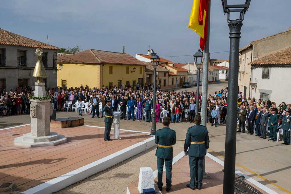 Villahermosa inaugura un monumento a Virgen del Pilar