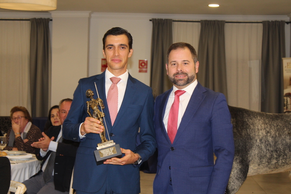 El Estoque premia a Ángel Téllez como triunfador de temporada