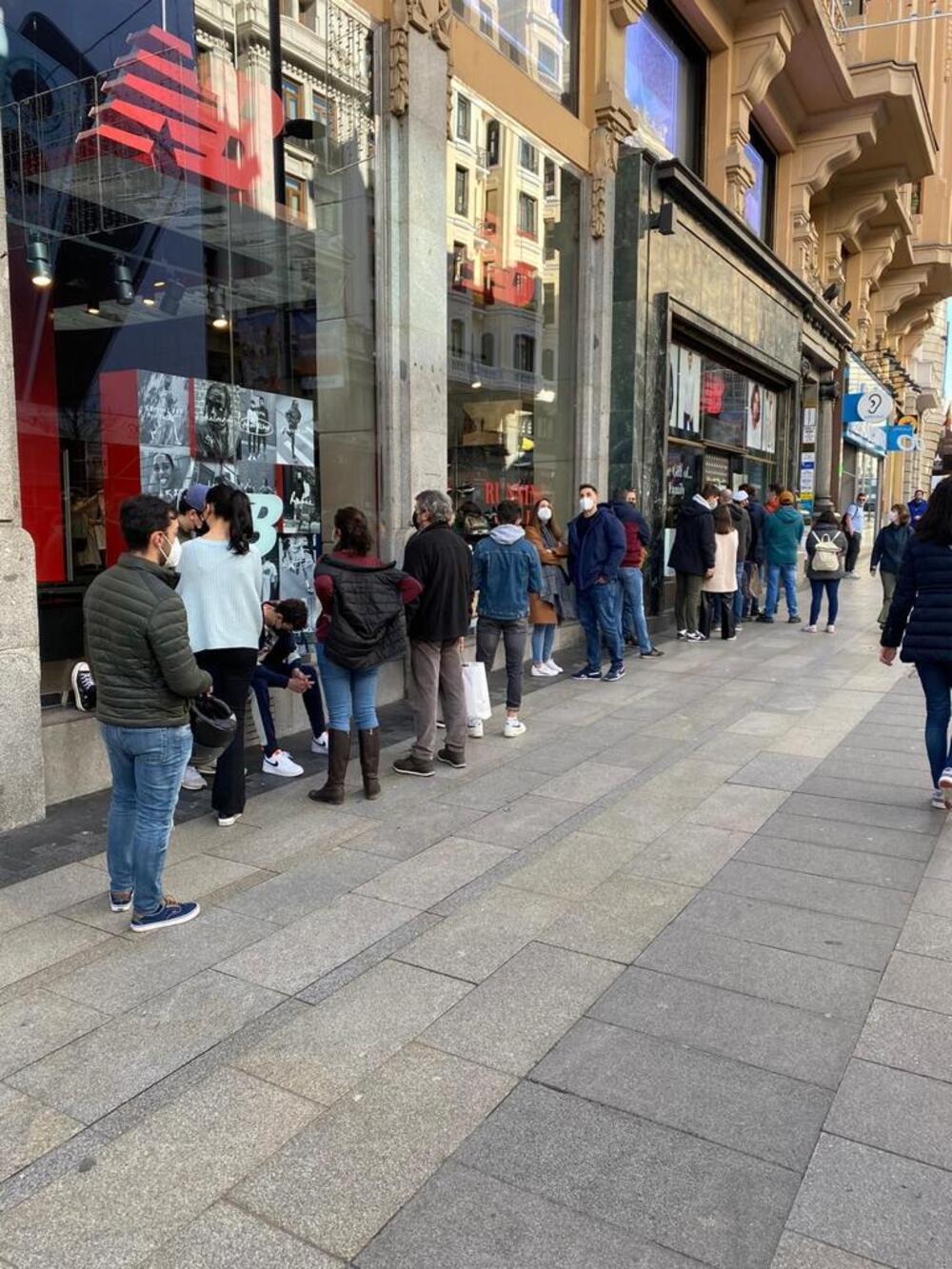 demandante Chaqueta Personal Las tiendas New Balance en España cierran al estar sin stock | Noticias La  Tribuna de Ciudad Real