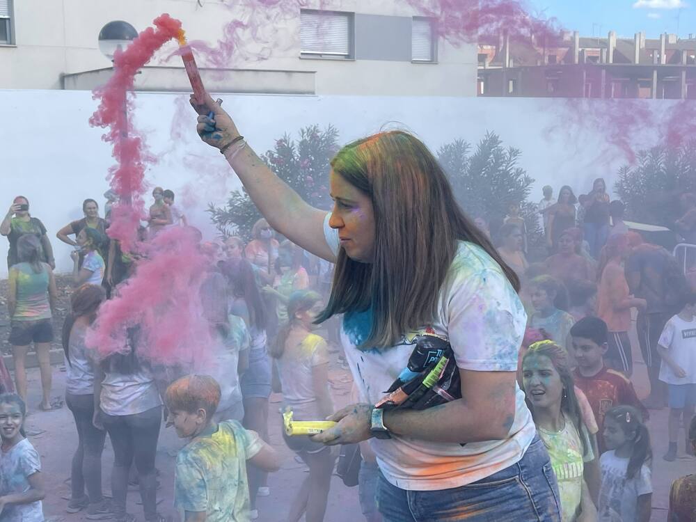 El Festival de Colores triunfa en Malagón