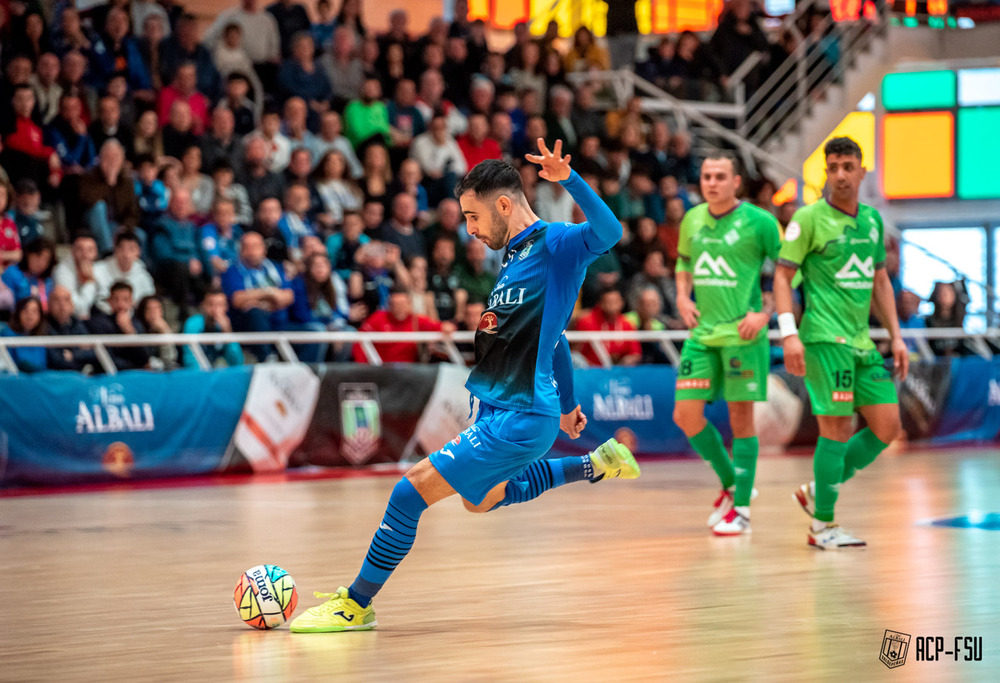 Eloy Rojas fue el autor de cuatro de los goles del Viña Albali.