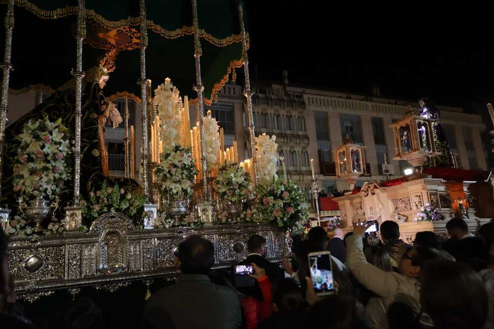 Encuentro con gran fervor en el corazón de la ciudad