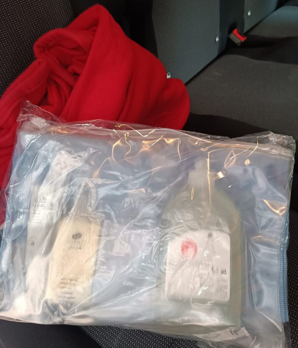 Protección Civil distribuye kits contra el frío a 'sin techo'