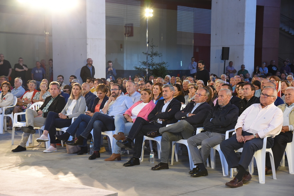 Page mantuvo un encuentro abierto con la ciudadanía en Talavera de la Reina (Toledo).