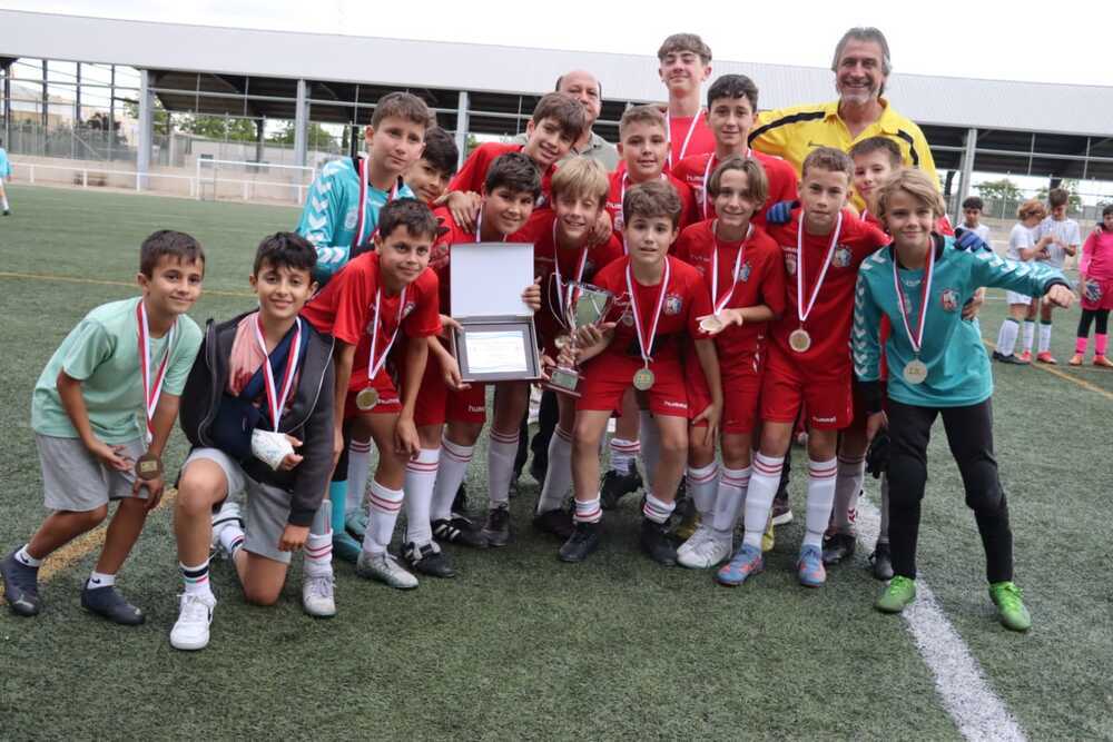 La plantilla de la Escuela de Fútbol de Ciudad Real.