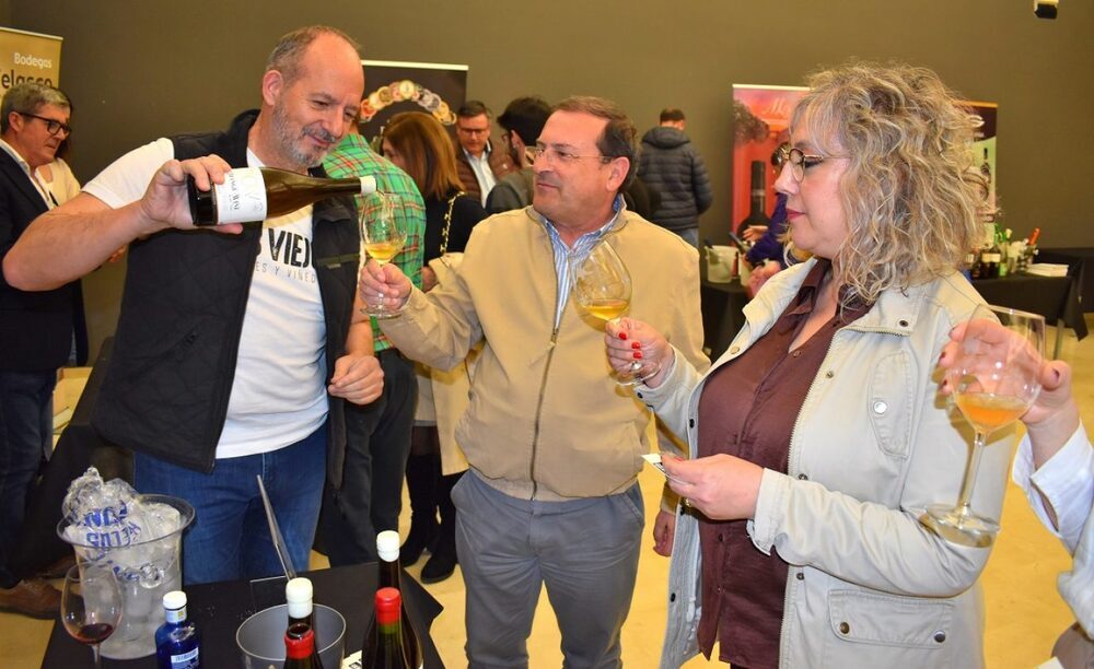 'Campo y alma' presenta a los hosteleros vinos de la región 