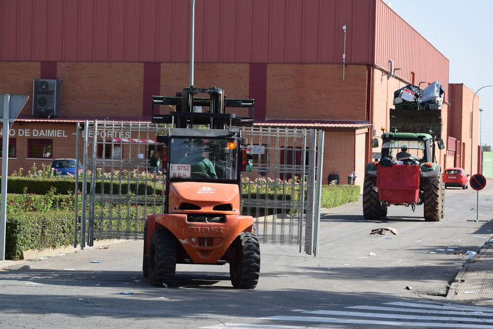 Daimiel acelera la limpieza de los espacios de la Feria 