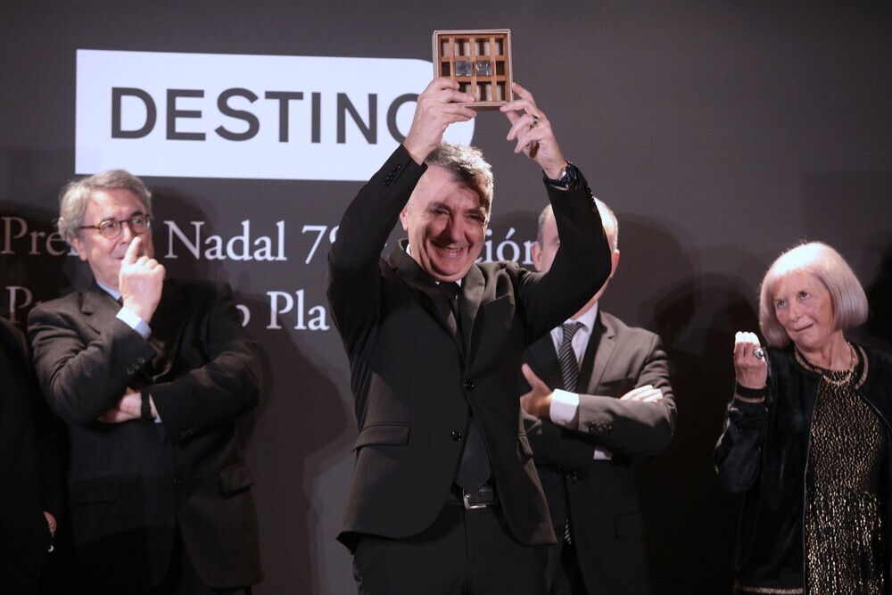 Manuel Vilas wins the 2023 Nadal Prize with the novel ‘We’