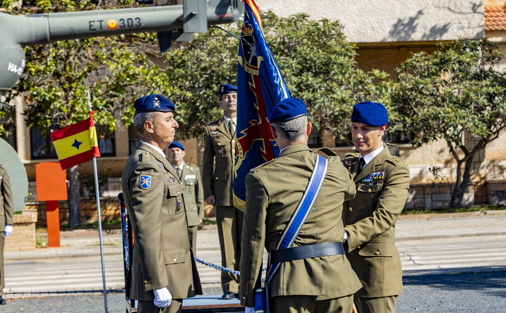 Jorge Aguado, toma posesión como nuevo jefe de la base de helicópteros de Almagro, el teniente coronel Jorge aguado, nuevo jefe de la base de helicópgtero de Almagro