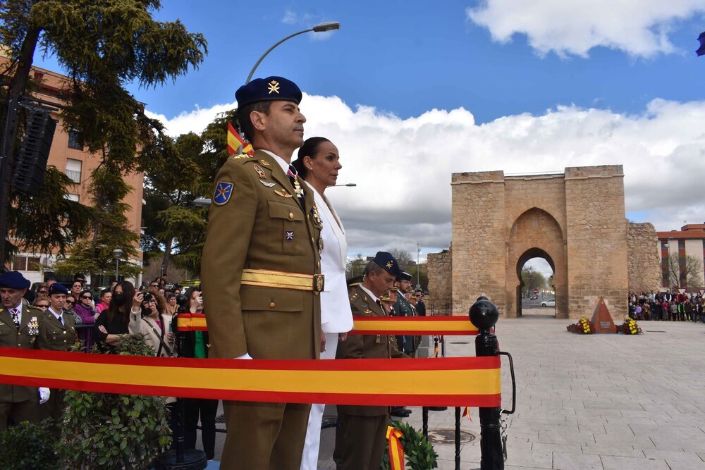 Jura de bandera en la Puerta de Toledo de Ciudad Real.