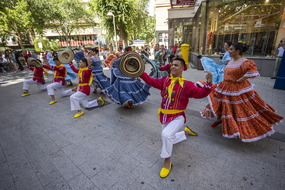 festival internacional de folclore, Georgia y Colombia